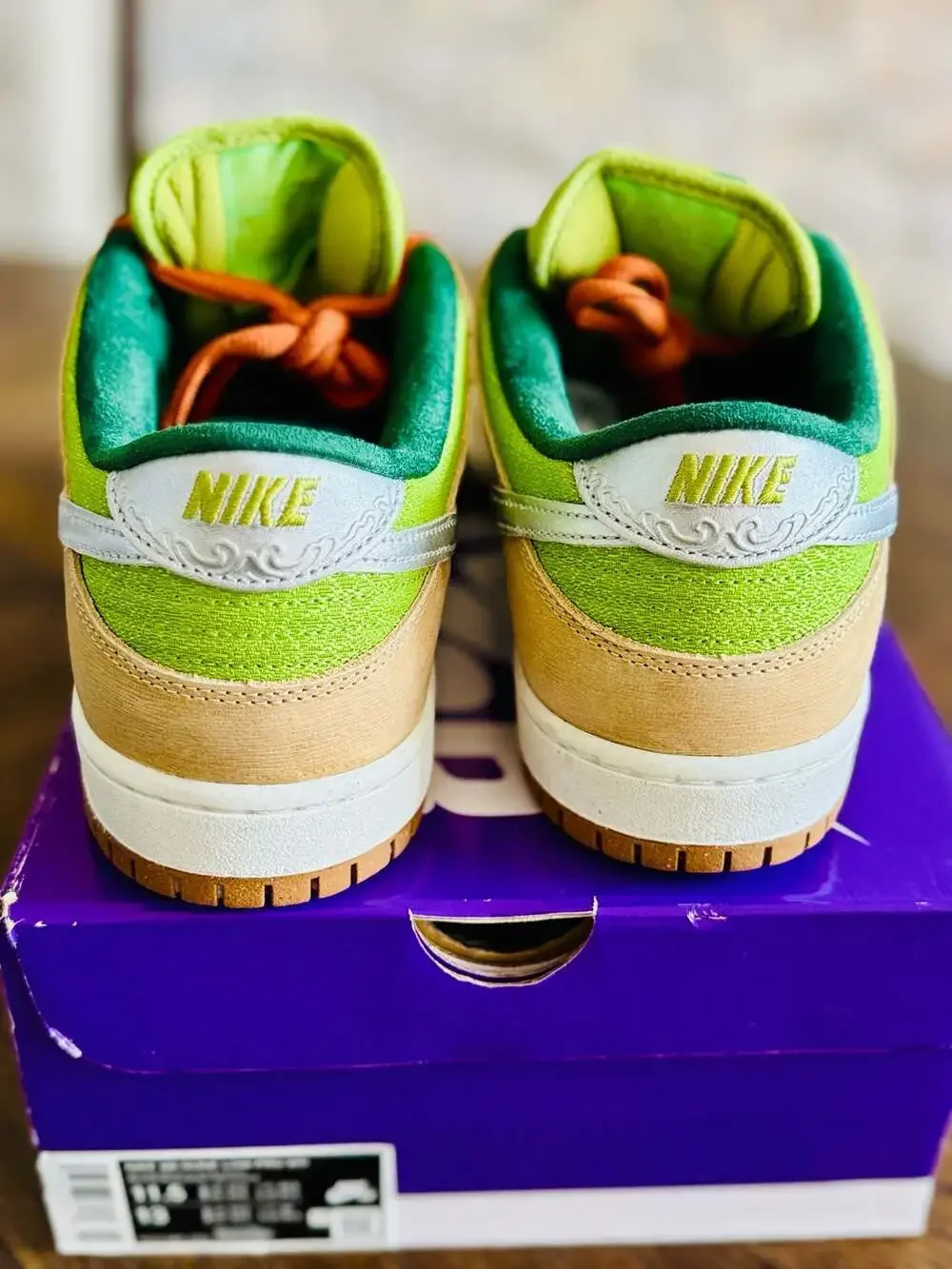 Nike SB Dunk Low 'Escargot' Sneakers (FQ7585-200) NEW w/ Box Size 11.5 men